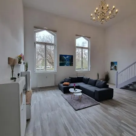 公寓 Quedels Loft *