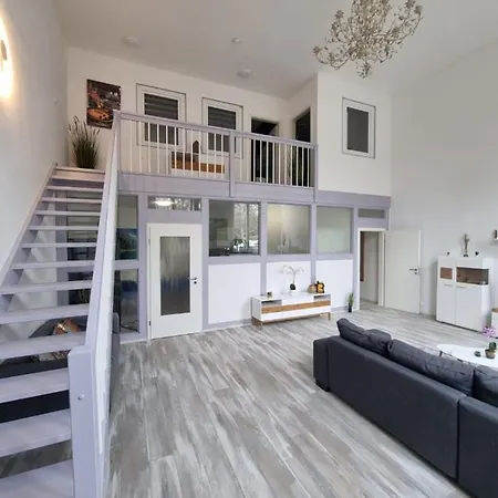 Quedels Loft 公寓 奎德林堡